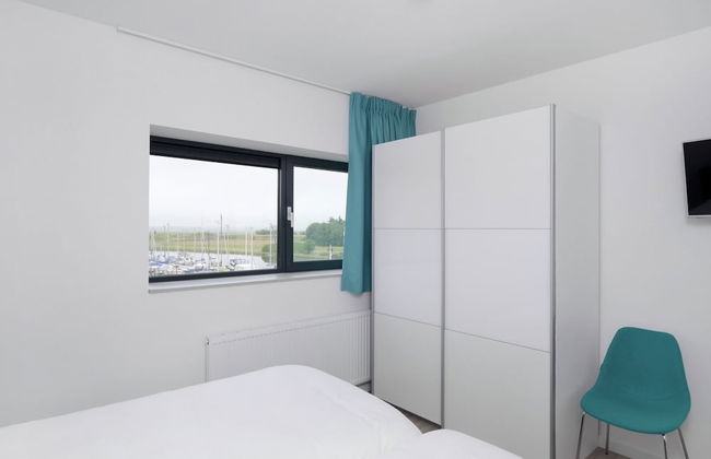 Contemporary Apartment in Kamperland near Lake - Photo 4