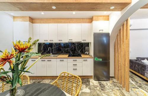 Elegant Roof Deck House with Jacuzzi - Foto 25