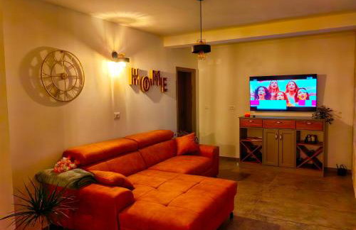 NEW 2023 Villa Tree of Life - Photo 32