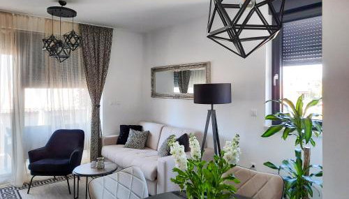 Enjoy Pula - new apt with terrace and FREE parking garage - Foto 4