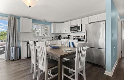 The 1A Escape Deck w Ocean Views Walk to Beach - Foto 12