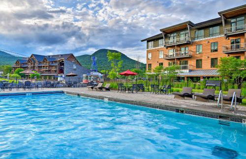 Ski-In Resort Family Condo with Deck at Jay Peak! - Foto 2