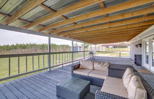 2 Mi to Lake Monticello Home with Large Decks! - Foto 1