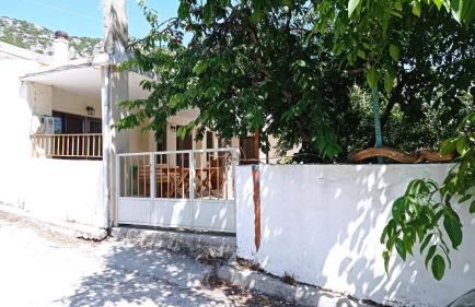 VillaTzer - Traditional house with fireplace and garden - Foto 16