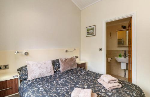 Fir Tree Lodge - Photo 10