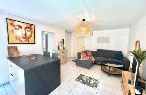 Le Ernest - Piscine, Parking & Jardin privé et Climatisation - Foto 9