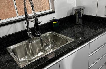 Casa elegante, próximo às cataratas - Foto 24