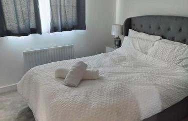2 bedroom en-suite apartment in Basildon, Essex (Enjoy the simple things in life) - Foto 34