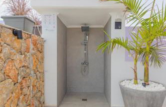 City Compass Luxury Villa - Photo 44