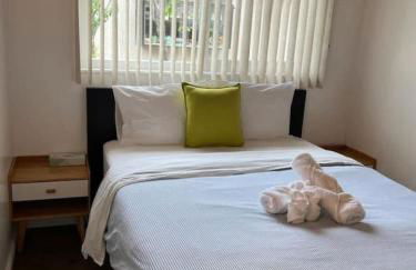 New 2BR Home w Parking Laundry in 580-80 - Foto 59