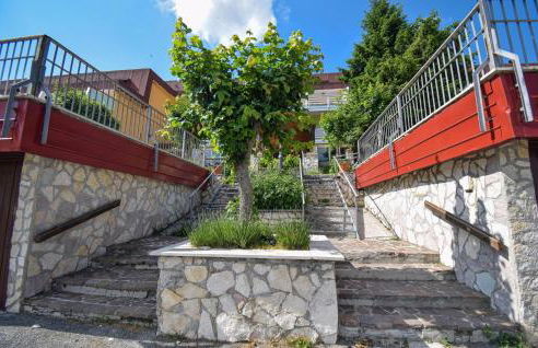 Amazing Apartment In Micigliano With Wifi - Foto 12