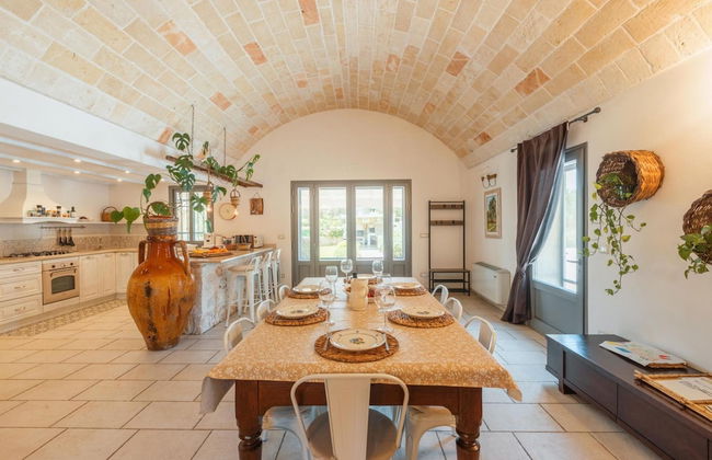 Fantastic Trulli Olea With Pool Garden - Foto 40