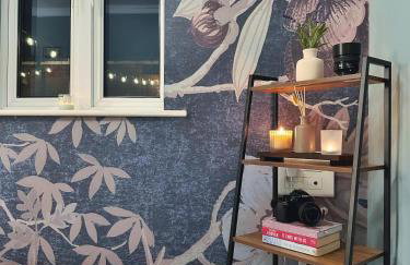 Cosy detached 3-bed, free parking, near Manchester - Foto 8