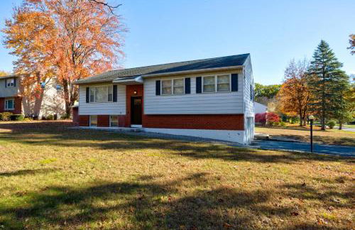 Pet-Friendly Saratoga Home with Fire Pit & Deck - Photo 1