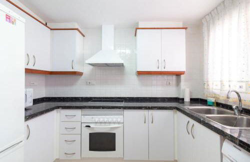 Global Properties, Adosado en primera linea de playa con vistas al mar - Foto 34