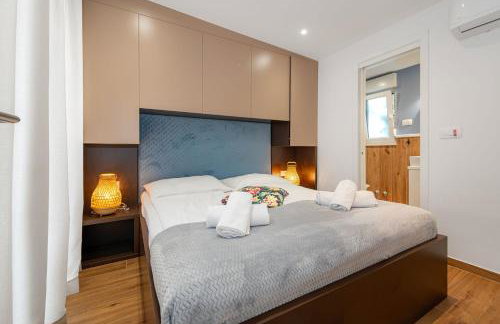 Villa Royal Green Two - Photo 27