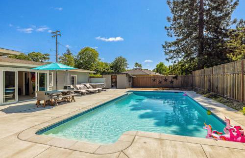 Happy House Getaway - Pool, Hot Tub & Wine Country - Foto 62