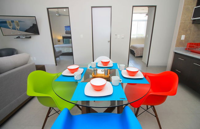 Riviera Towers 2BR & Pool - Foto 14