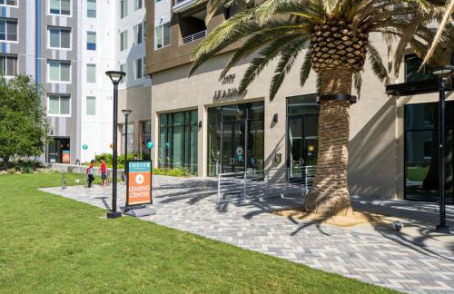 Blueground East Industrial pool nr Central Park SFO-2045 - Foto 46