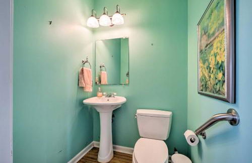 Charming Waterfront Home Fish, Boat and More! - Foto 13