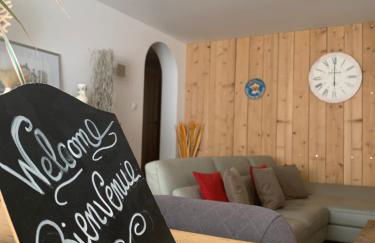 Les Hirondelles - Foto 1