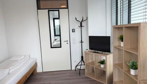 Deluxe 5-Bedroom Apartment with Modern Kitchen and Two Bathrooms - Foto 3, wardrobe