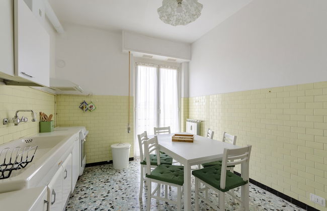 JOIVY Family Flat W/Terrace & Parking Near Beach - Foto 48