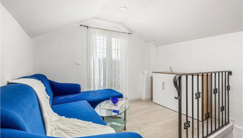 1 Bedroom Beautiful Home In Jurdani - Foto 3