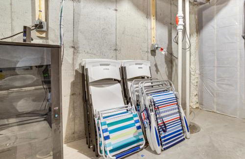 2 Mi to Public Beach! Cape Cod Gem with Fire Pit - Foto 28