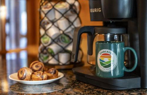 Hidden Star Hideaway-Blackberry Farm-Smoky Mtn Nat Park-Hot Tub- Fire Pit- Fenced Yard- Pet Friendly - Foto 26