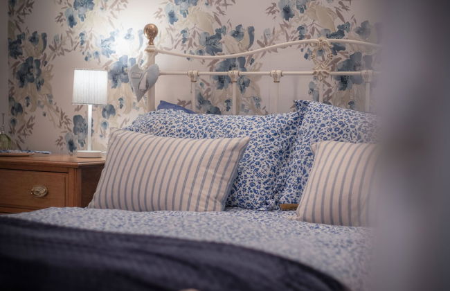 Goscar Court - 1 Bedroom Apartment - Tenby - Photo 9