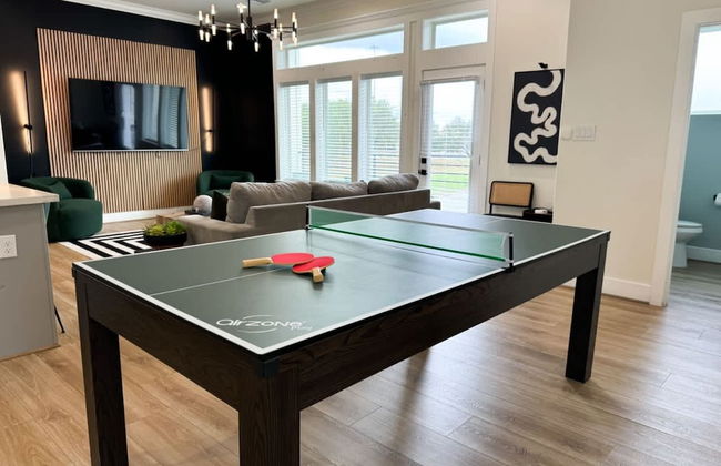 Paradise Palace Best Rooftop in HTX w Hot Tub - Foto 10