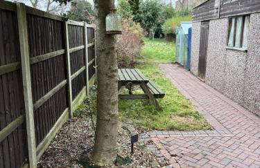 Cosy 2-bed NR New Cross Hospital - Foto 22