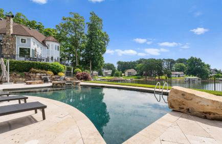 Private Dock, Pool + Hottub, Game Room, Firepit Paradise Pointe by Avantstay - Foto 101