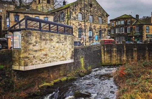 The Hideaway Holmfirth - Photo 21