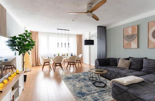 Zentral, nähe HBF, Supermarkt, Bahn vor Ort - Foto 1