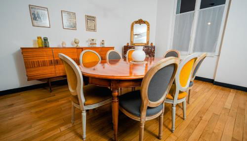 La maison Janisse - gîte en centre-ville avec jardin - Foto 4