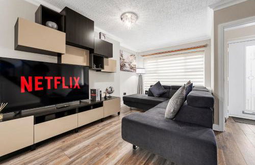 Stylish 3-Bed Close to MCR City Centre for 8 Guests - Foto 3