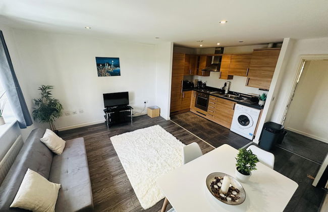 Two Bedroom Chic Apart,heathrow With Wifi & Sky tv - Foto 1