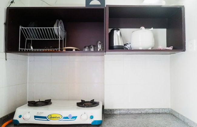 Pool View 2BR at Dian Regency Apartment - Foto 9