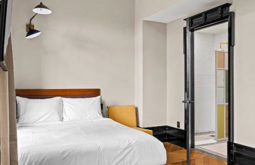 Freeman 701 by Rove Travel - Studio with Shared Amenities - Foto 9