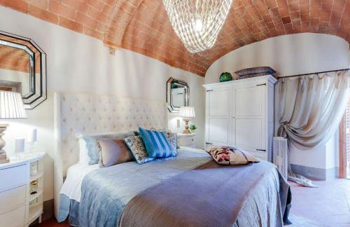 Villa Chianti, your Secret 4 Bedrooms Retreat with View over the Vineyards in Marcialla - Foto 72