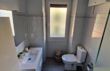 Appartement au premier étage dans maison de charme avec grand jardin au RDC - Foto 8