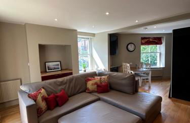 Luxury Apartment - Great Location - Foto 39