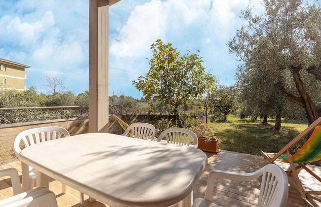 Spacious Lakefront Apartment - Foto 19