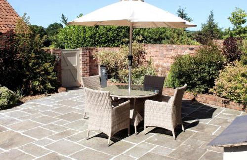 The Byre - Luxury Barn, near Wells, Somerset, pool, gym - Photo 8