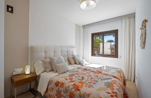 Driftwood Escape - Puerto de la Duquesa - Photo 25