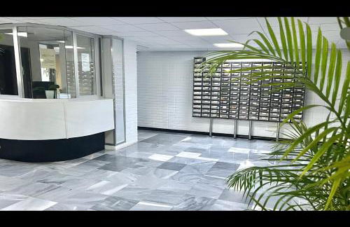 MARBELLA BEACHFRONT - Beachside apartment with stunning sea views - Photo 24