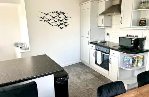 Great location very spacious. Sea and castle view - Foto 9