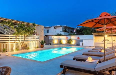 Villa Remezzo Heated Pool, Beach Side - Photo 37